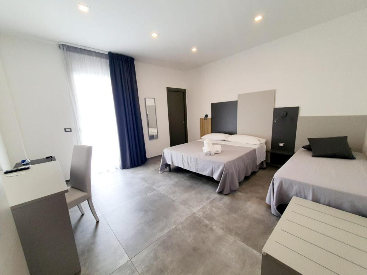 Marebed Apartments & Rooms Porto Cesareo Exterior foto