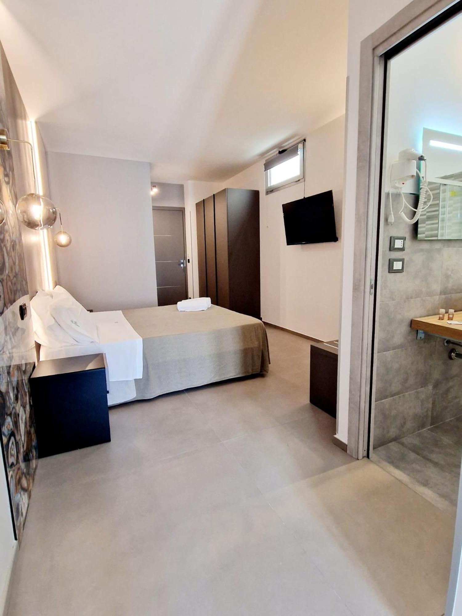 Marebed Apartments & Rooms Porto Cesareo Exterior foto