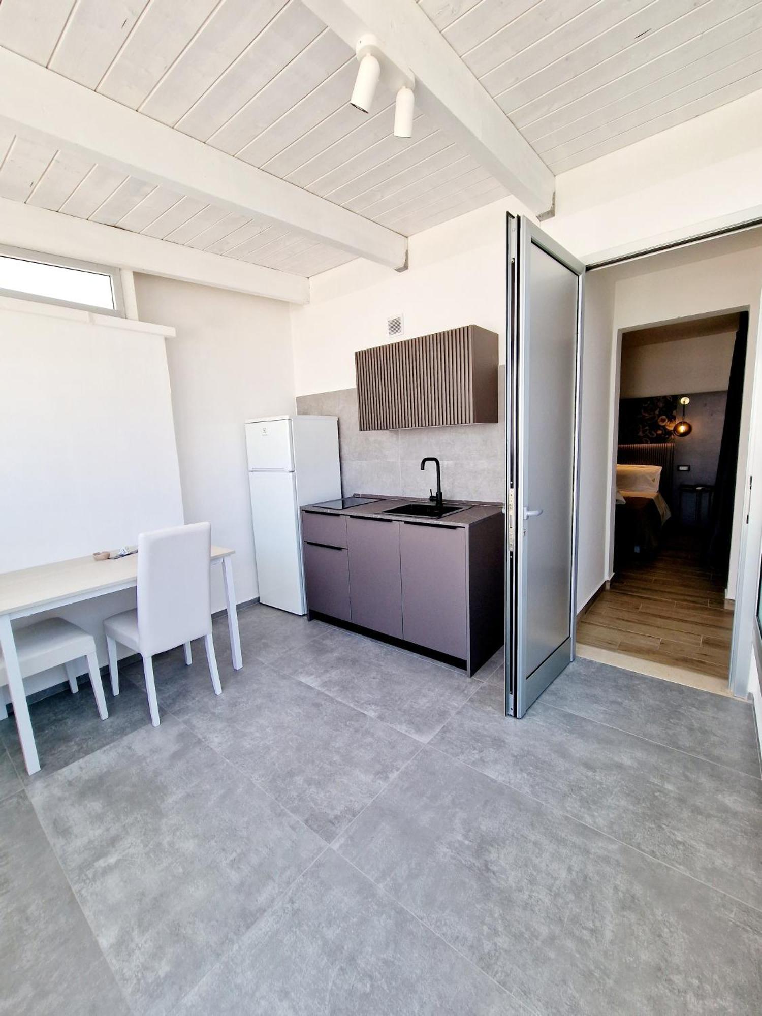 Marebed Apartments & Rooms Porto Cesareo Exterior foto